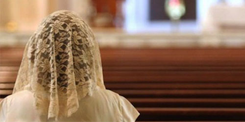 Christian Women Veil Tradition behind Mantilla Ladies Catholic